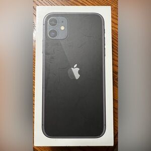 NO PHONE Apple iPhone 11 Black Retail Box w/ New AU Charger & Cable A2221